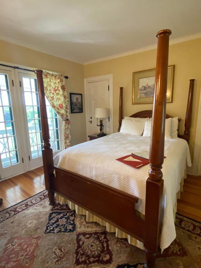Готель Historic Rosemont Manor Berryville Екстер'єр фото